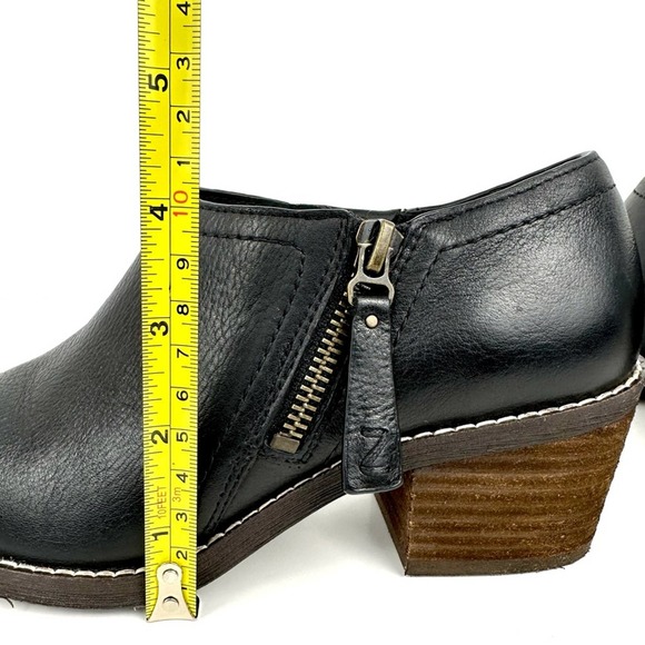 Zodiac Margot Shootie Black Leather Block Heel Zip Ankle Bootie Size 6M - Picture 12 of 13